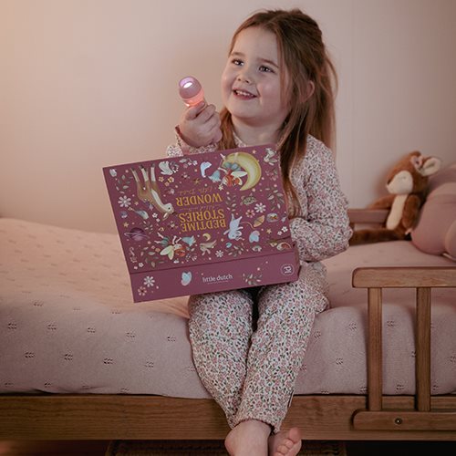 Coffret lampe à histoires Fairy Garden avec disques