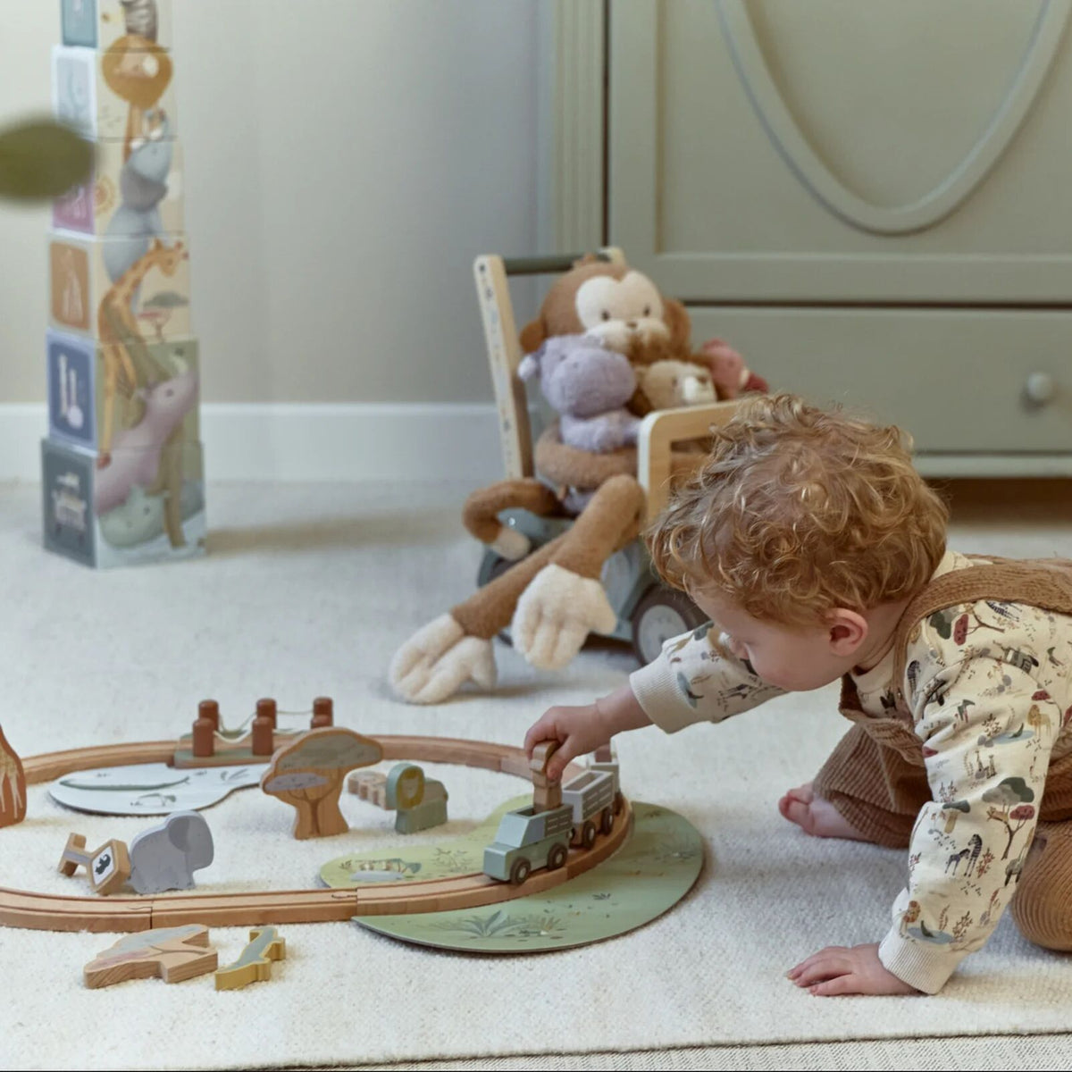 Circuit de train Safari Friends parmi les jouets de la collection Little Dutch