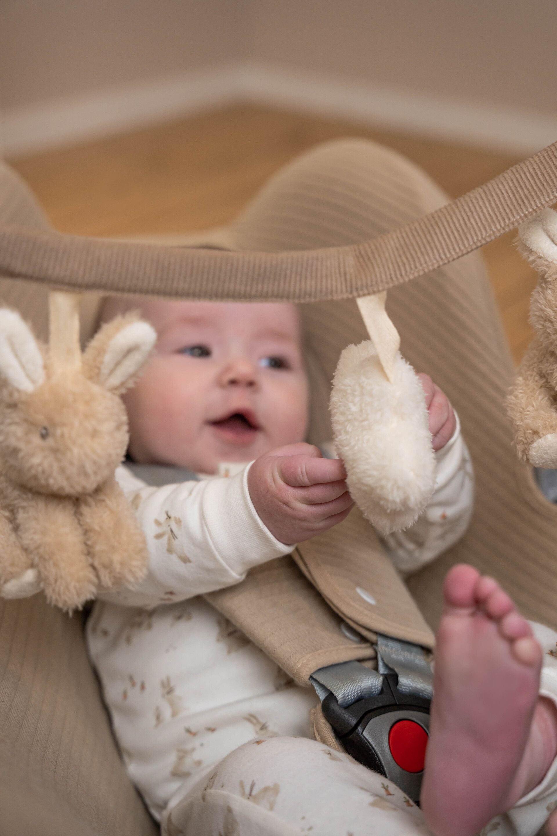 Chaîne d'activités pour poussette Baby Bunny