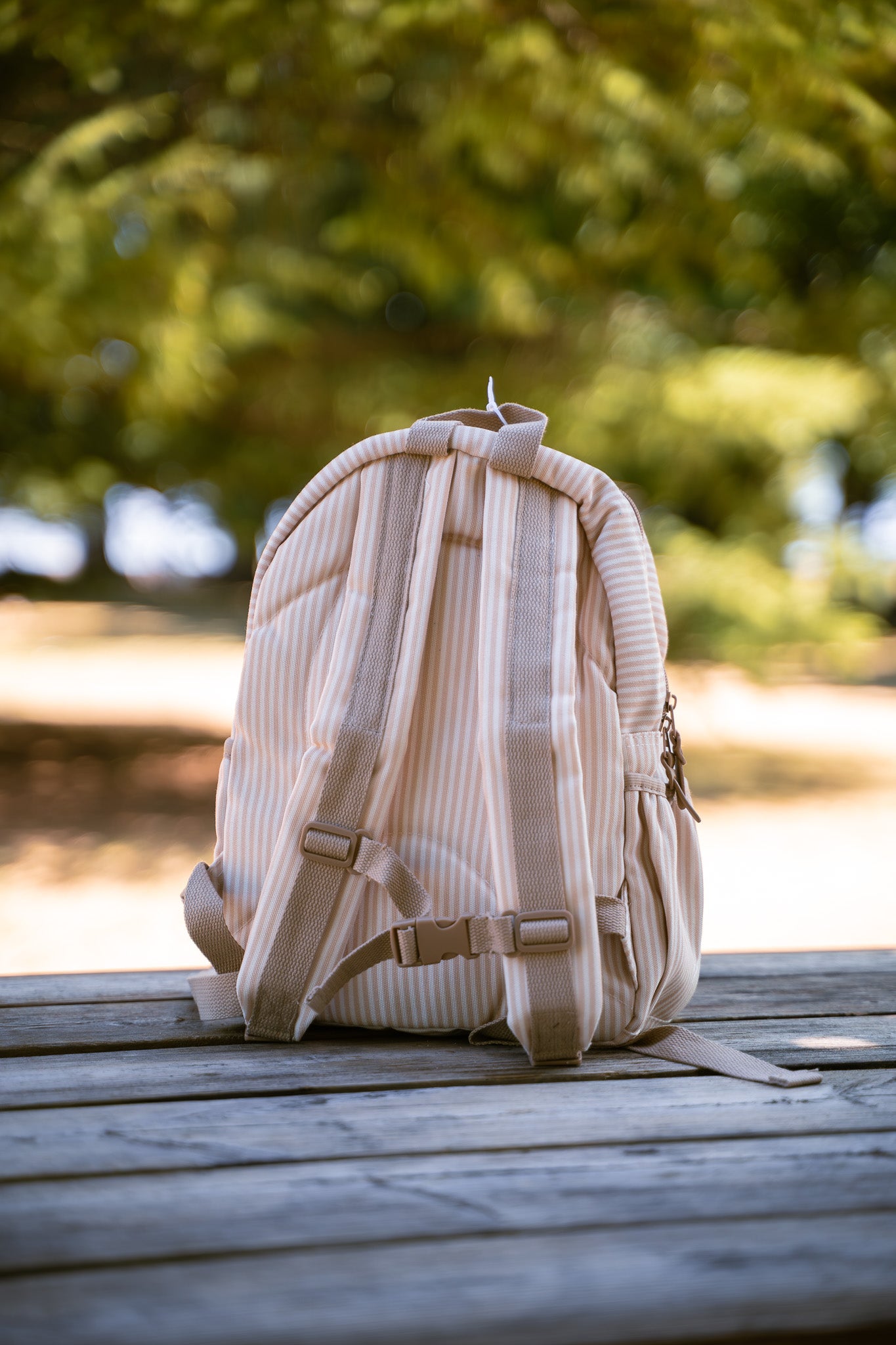 Sac à dos enfant Nostalgia rayures et avions beige