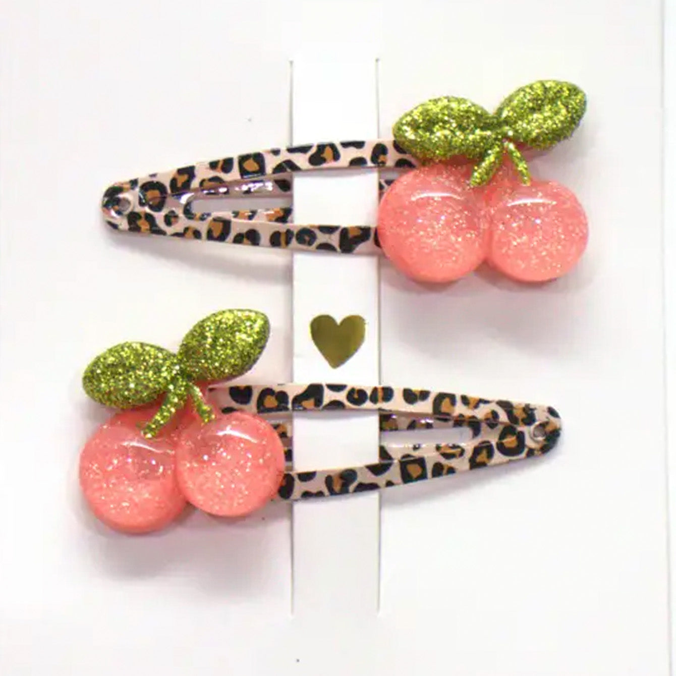 Duo de barrettes Cherries Yuko B. vue de face