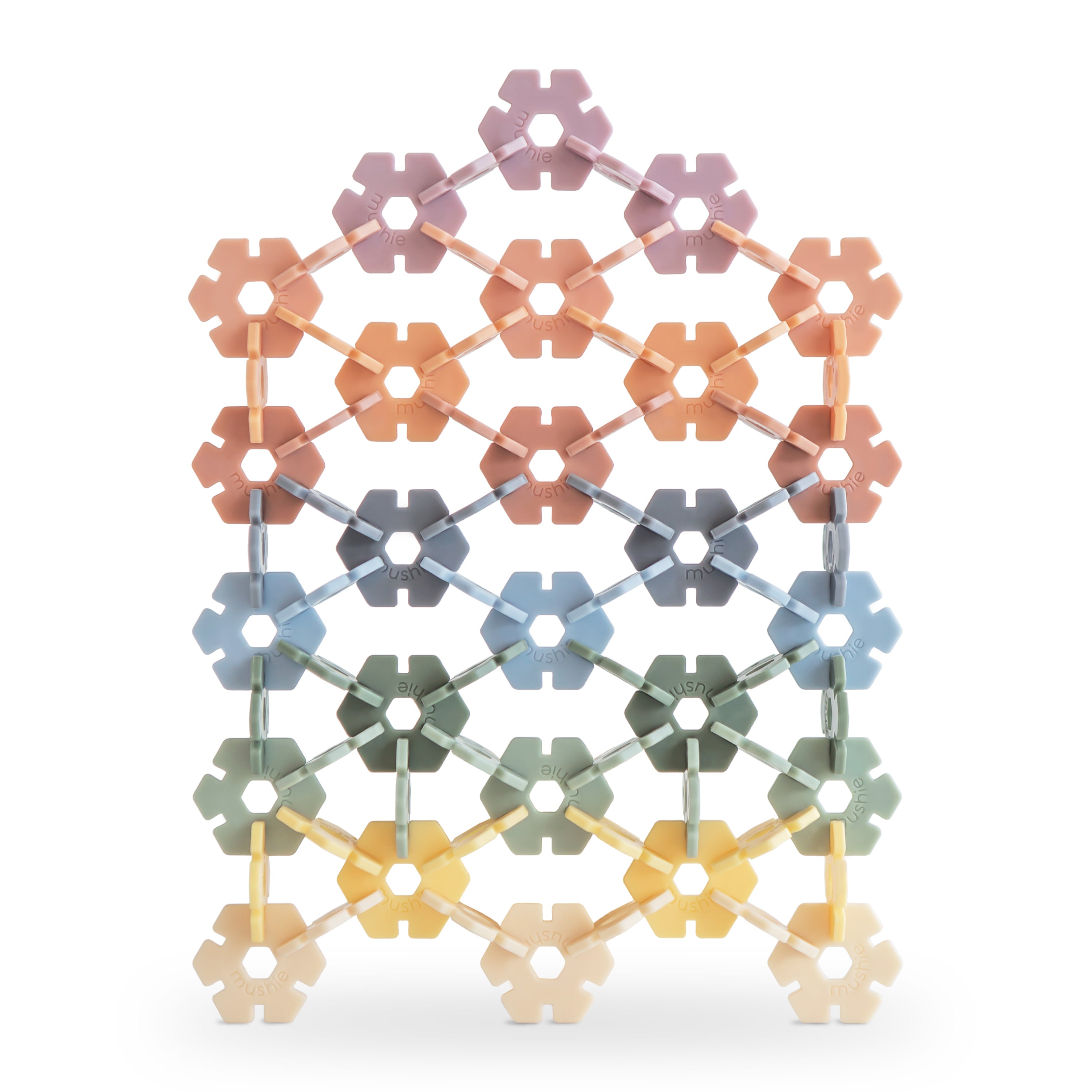 Jeu de construction Hex Connect Mushie avec pièces hexagonales pastel assemblées