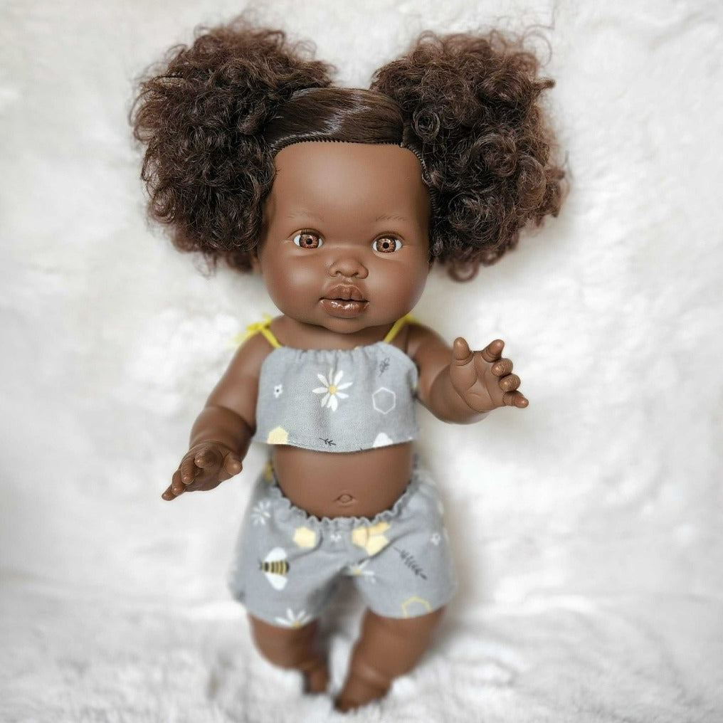 Poupée Mini Colettos Jedda aux petites couettes