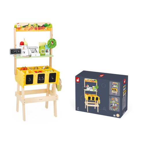 Enfant jouant avec la marchande en bois Farm Market Janod