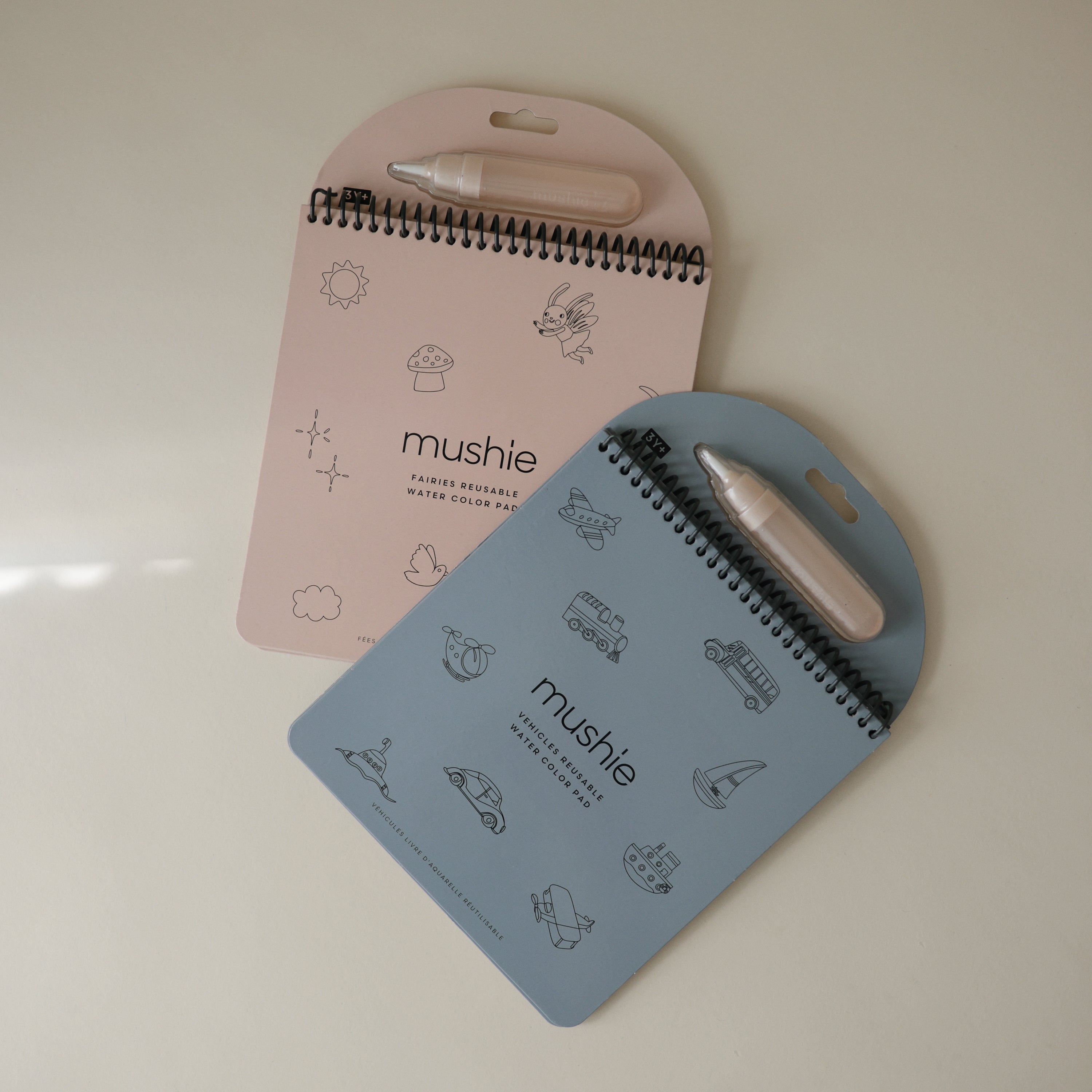 Blocs d'aquarelle réutilisables Mushie avec pinceaux rechargeables