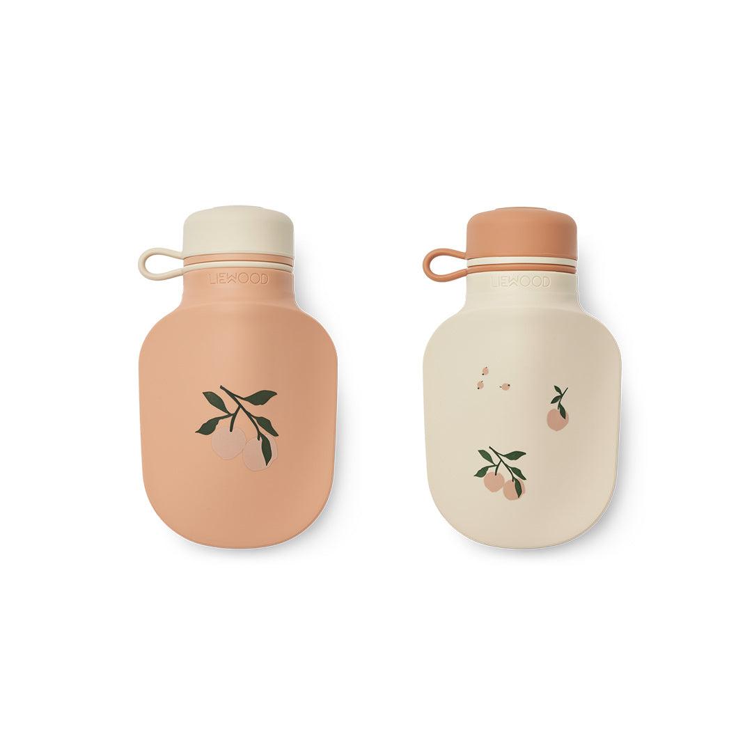 Détail de la gourde à smoothie Lizzie Liewood en silicone souple