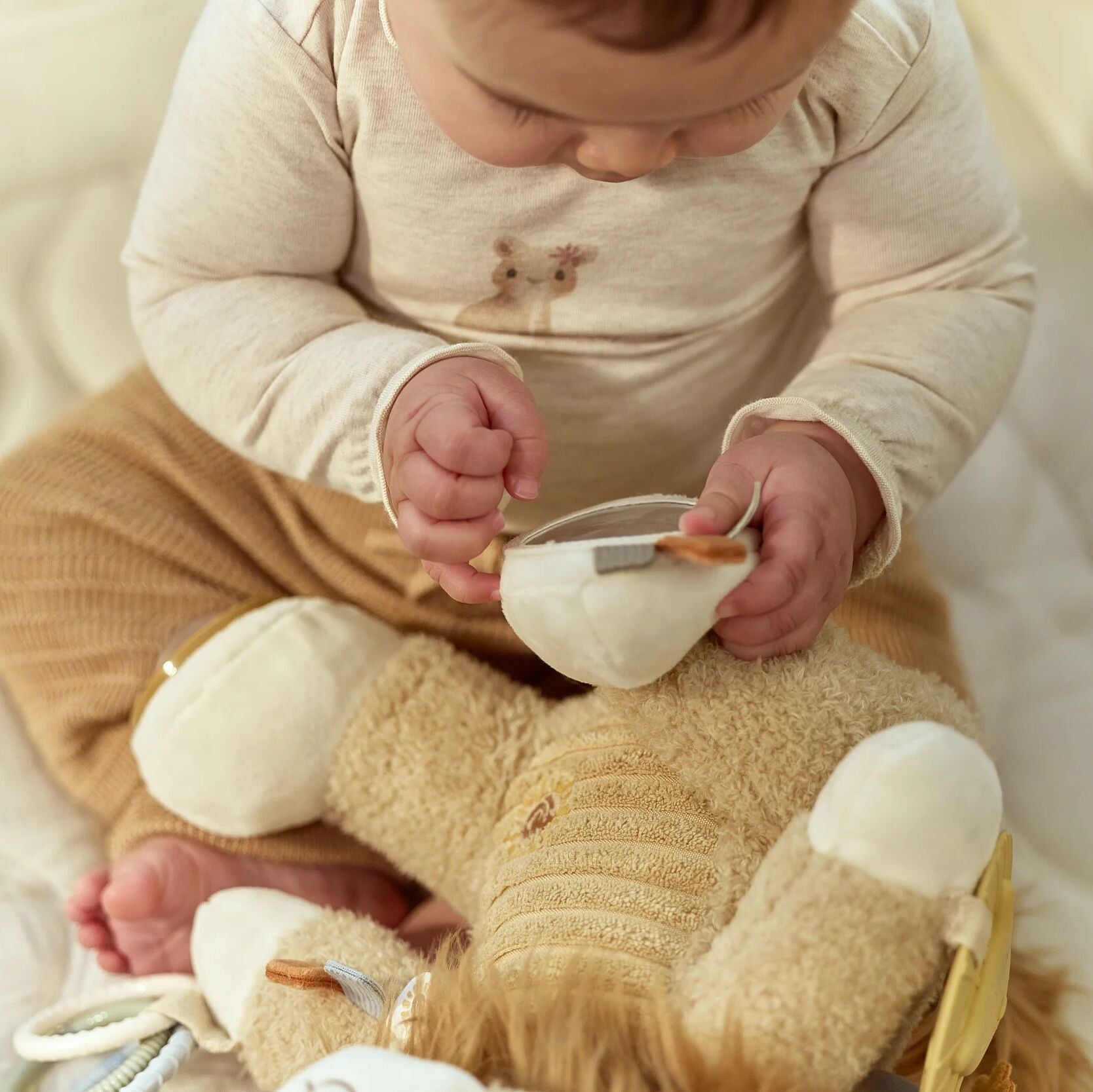 Anneau de dentition en silicone du lion d'activités Little Dutch