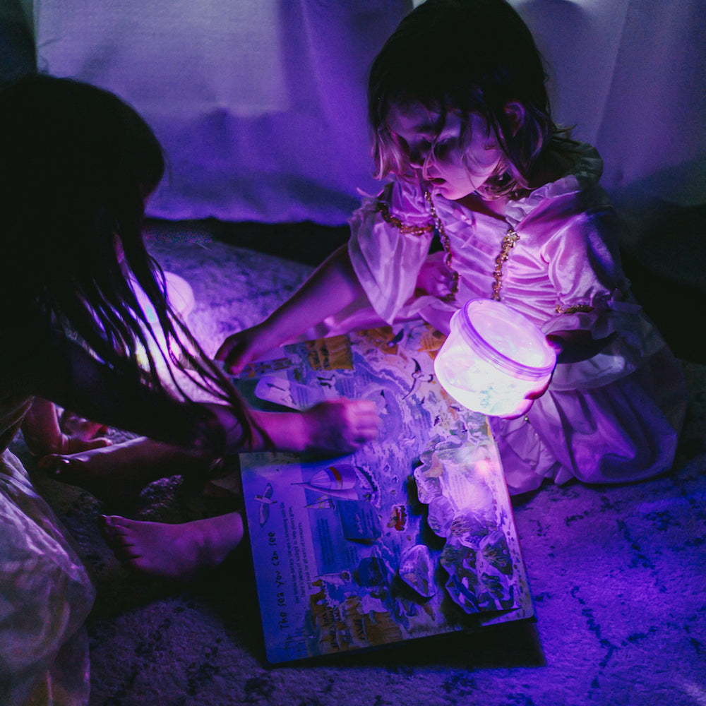 Cubes lumineux violets Lila, jeu sensoriel dans le bain