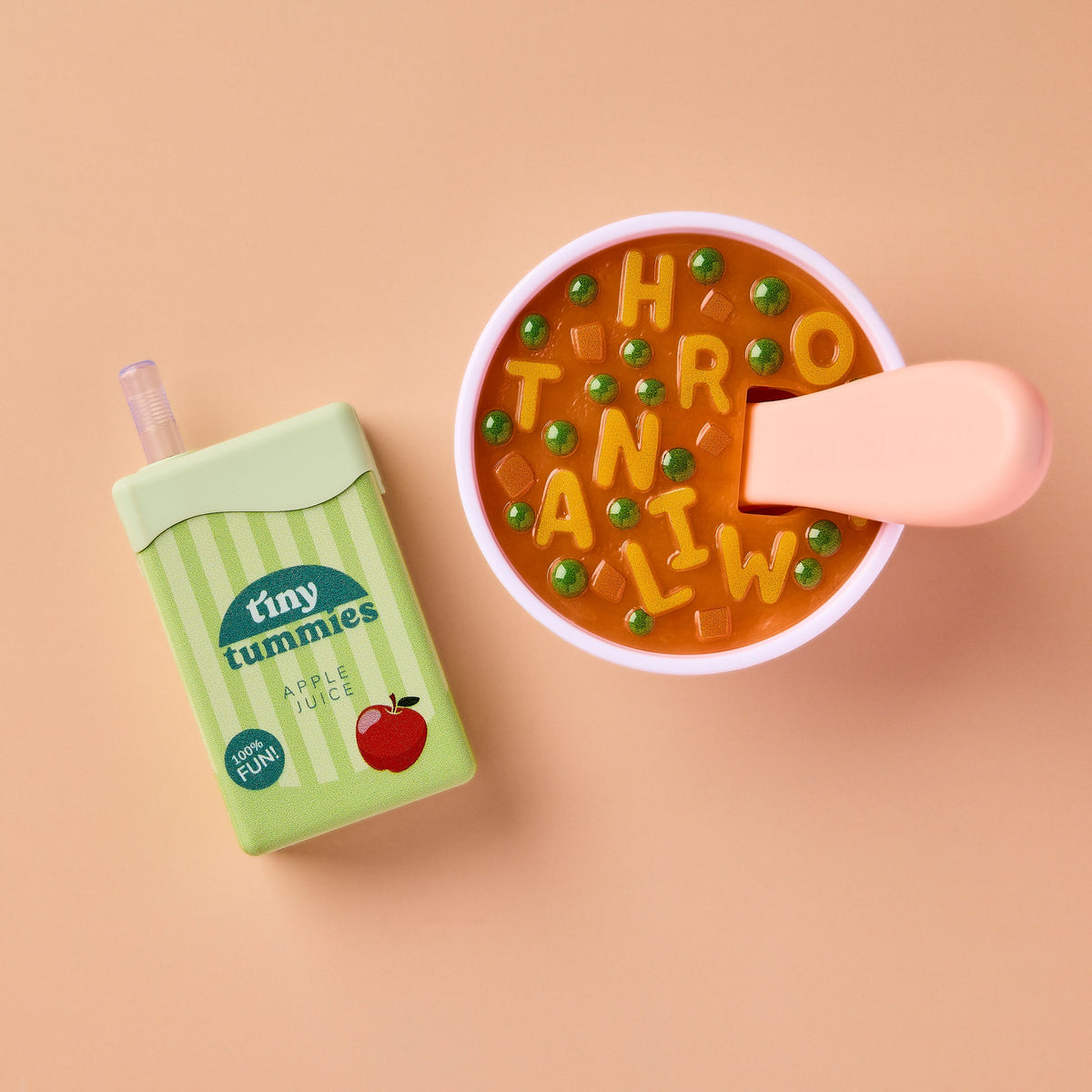 Coffret Tiny Harlow soupe alphabet et jus de pomme magiques pour poupée