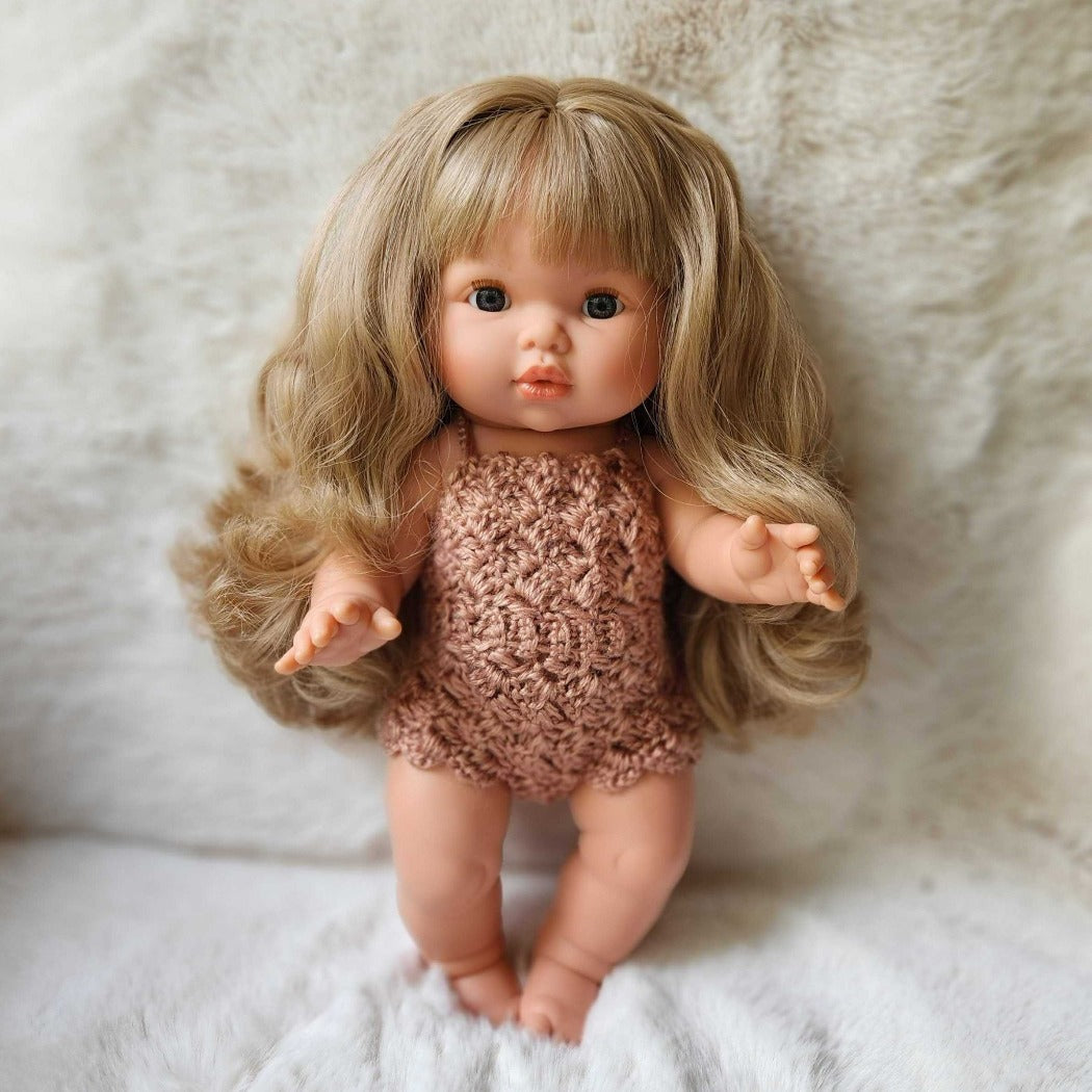 Poupée Mini Colettos Lyla aux longs cheveux blonds