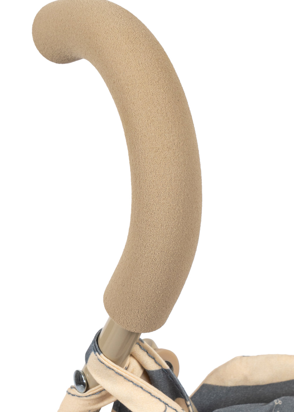 Poussette poupée Swan pliée, prête à être rangée