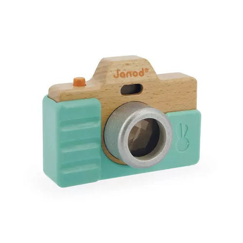 Appareil photo Janod avec sa coque en silicone turquoise